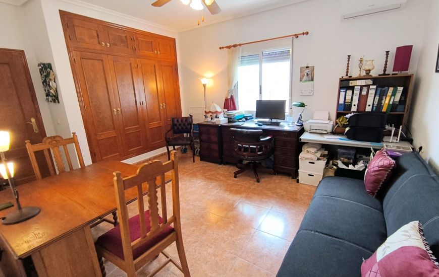 Sale - Finca - Orihuela