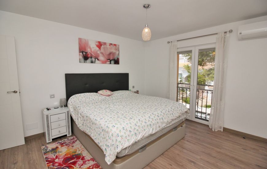 Venta - Villa - Villamartin