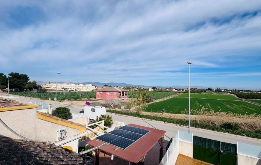 Sale - Townhouse - Daya Nueva