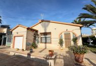 Sale - Villa - Cabo Roig