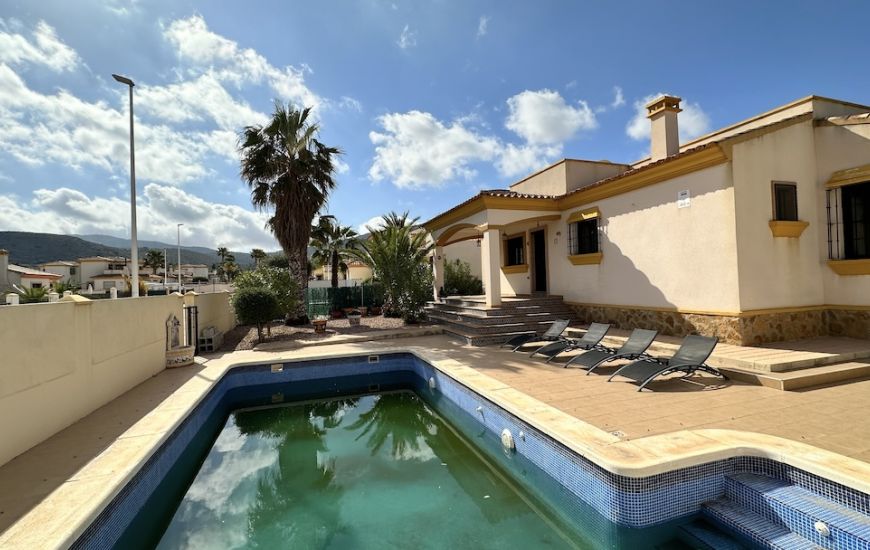 Sale - Villa - Hondón de las Nieves