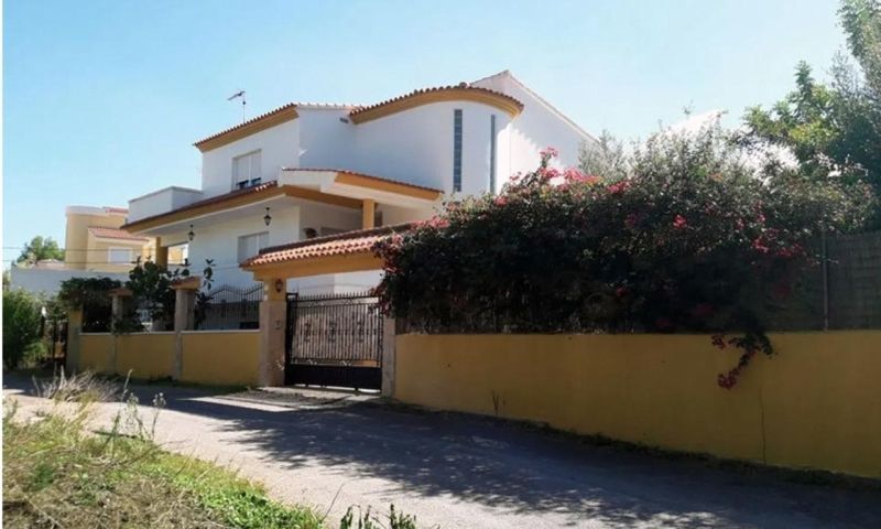 Sale - Villa - Onda