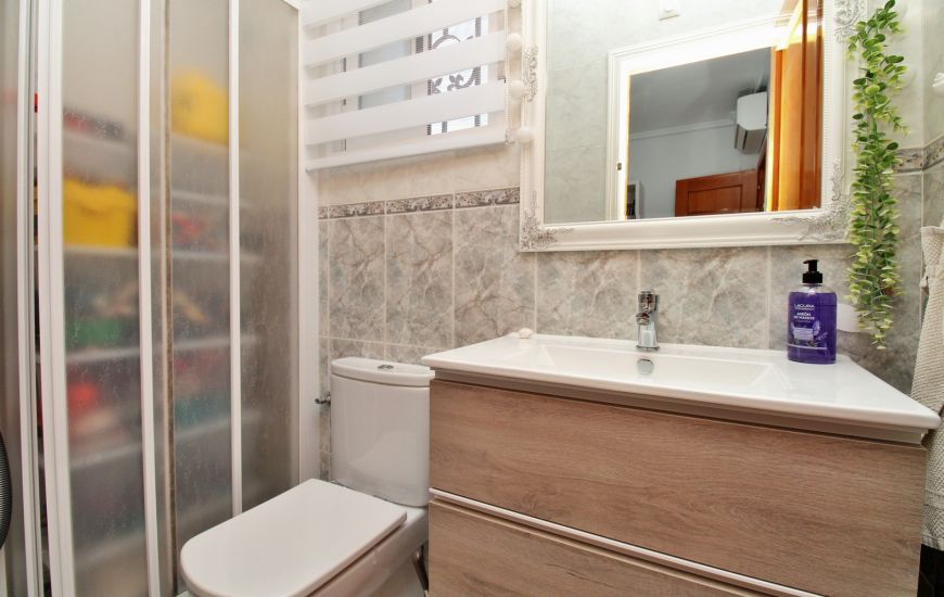 Venta - Villa - Villamartin