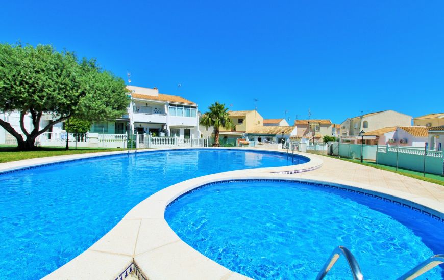 Sale - Bungalow - La Florida