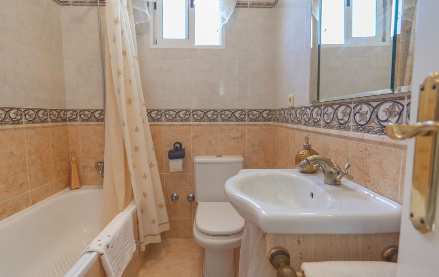 Sale - Villa - Ciudad Quesada