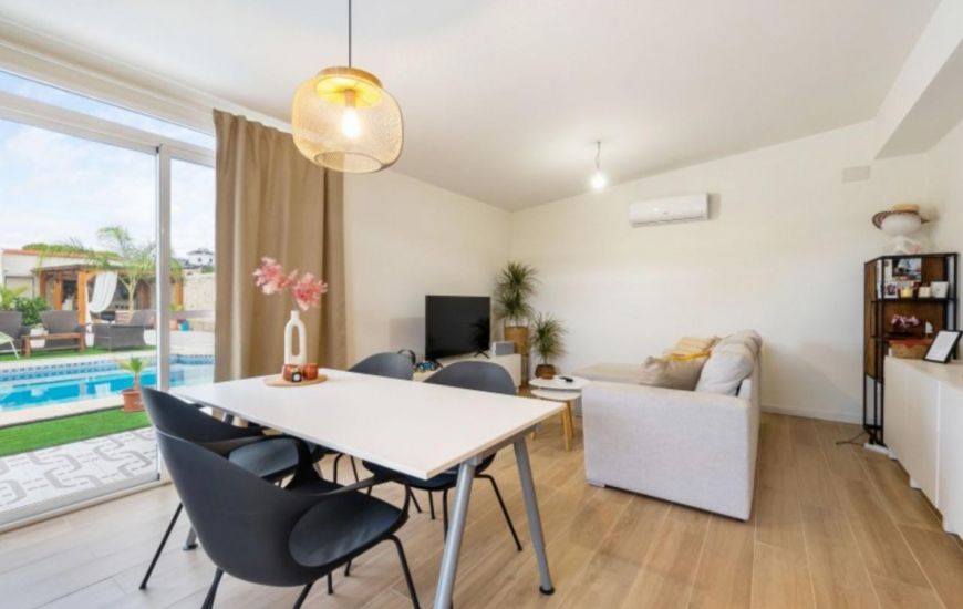Venta - Villa / Detached - Ciudad Quesada