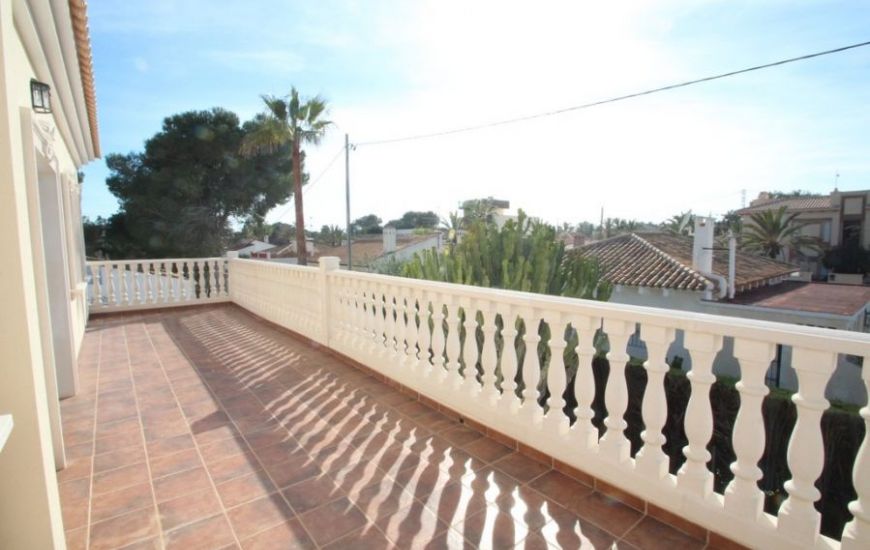 Sale - Villa - Orihuela Costa