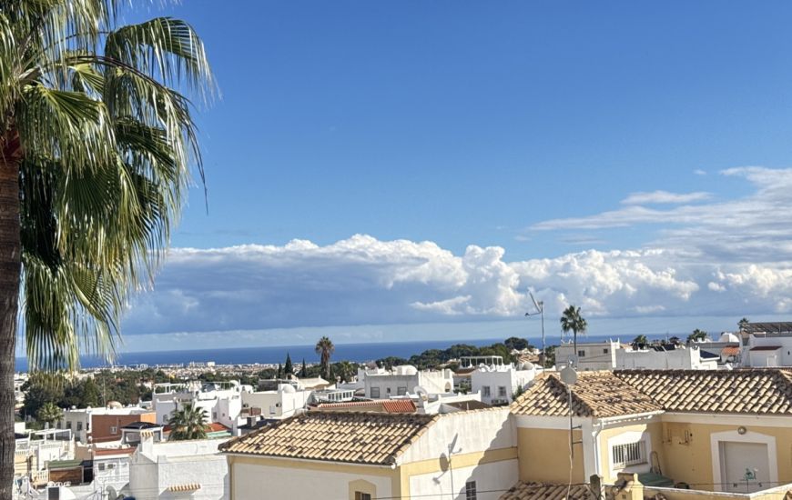 Sale - Villa - Villamartin