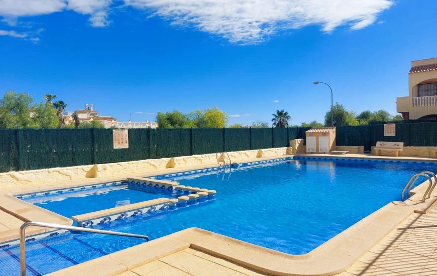 Sale - Bungalow - Orihuela Costa