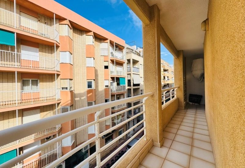 Sale - Apartments - 
