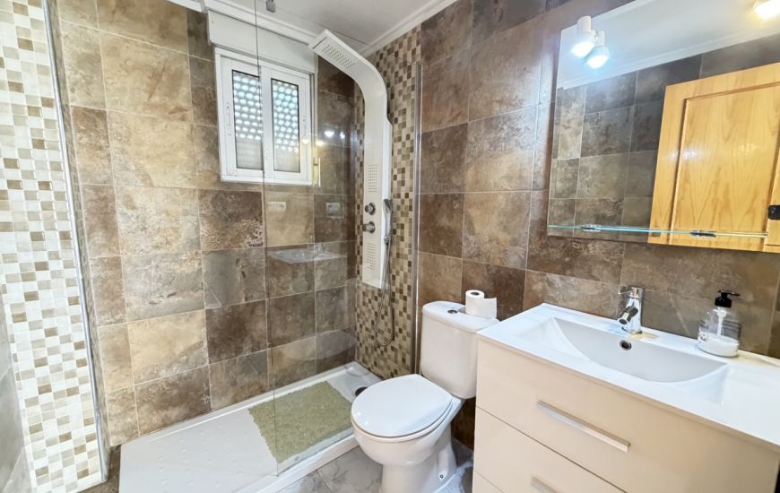 Sale - Villa - Villamartin
