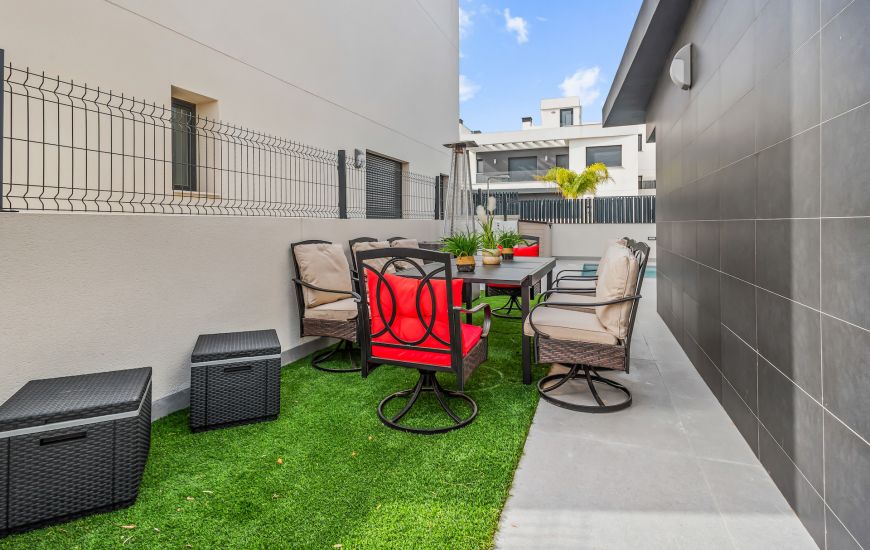 Venta - Villa - Algorfa
