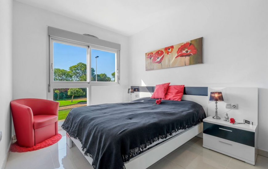 Sale - Apartments - Punta Prima