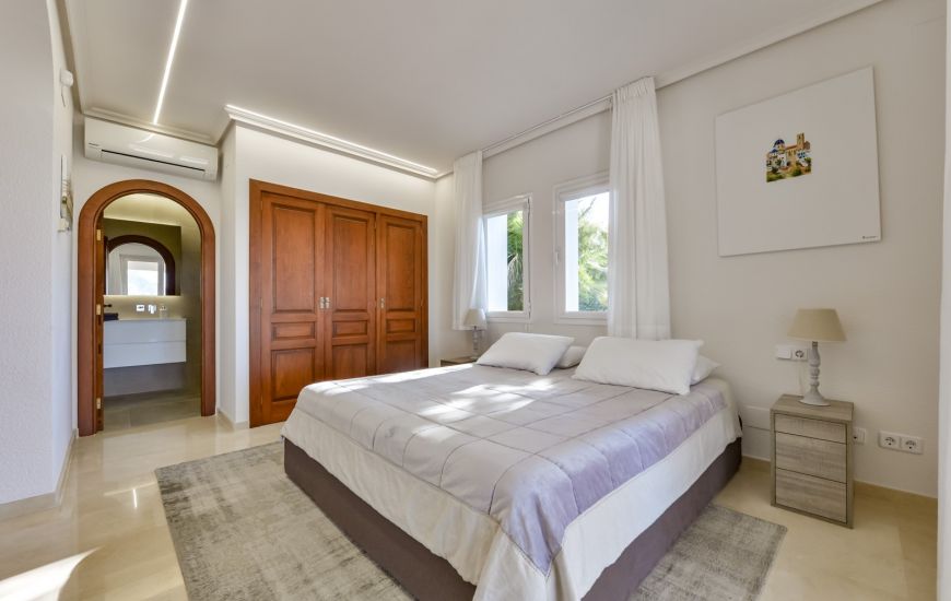 Sale - Villa - Altea