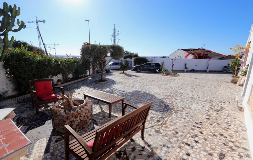 Sale - Villa - Ciudad Quesada