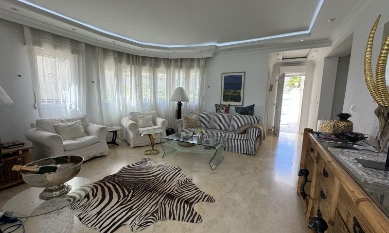 Sale - Villa - Orihuela Costa