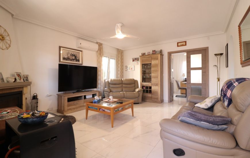 Sale - Villa - Algorfa