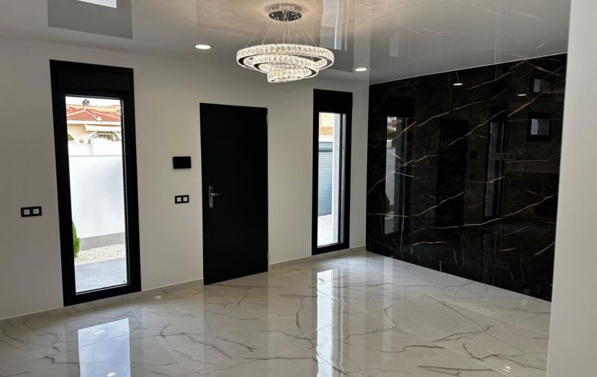 Sale - Villa - Rojales