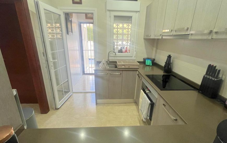 Sale - Villa - Algorfa