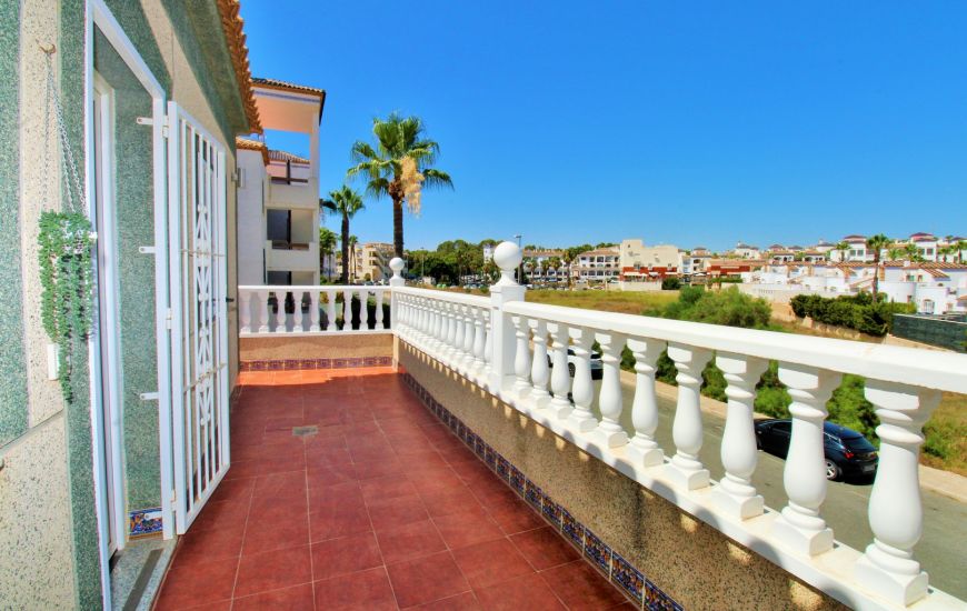 Sale - Apartments - Villamartin