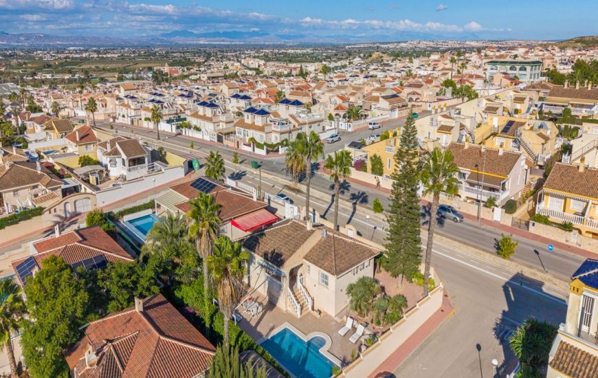 Sale - Villa - Benijófar - 