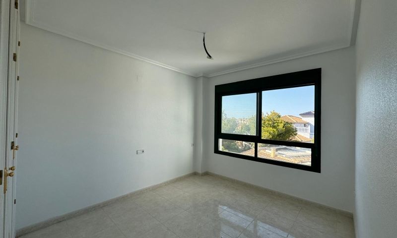 Sale - Apartments - Villamartin