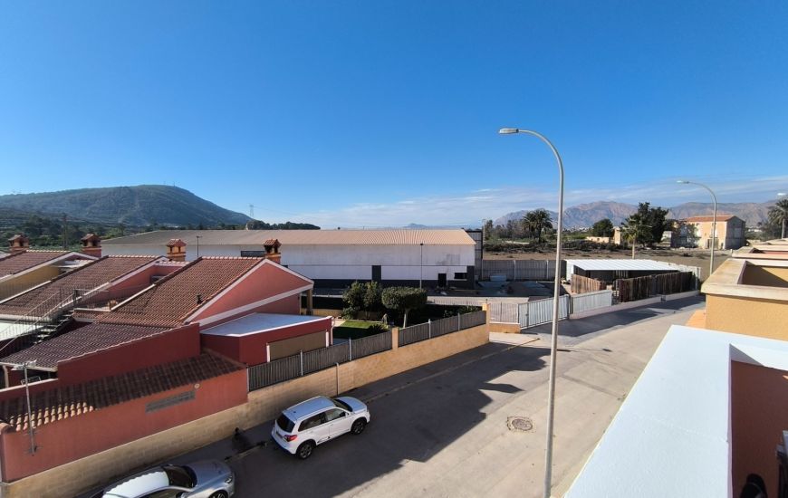 Sale - Rijtjeshuis - Bigastro