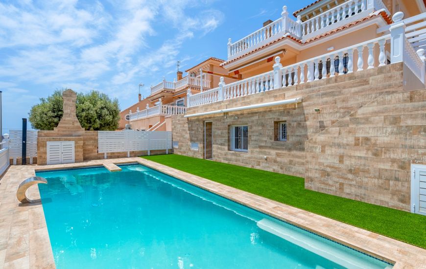 Sale - Villa - Torrevieja