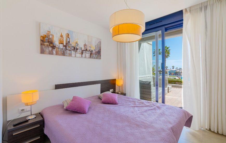 Sale - Apartments - Punta Prima