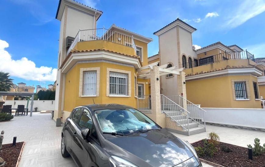 Sale - Villa - Lo Crispin