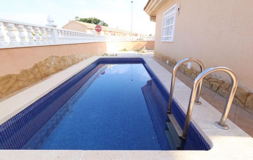 Venta - Villa - Torrevieja