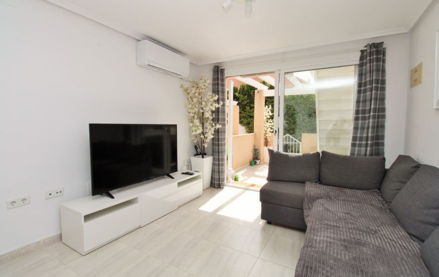 Sale - Bungalow - Villamartin