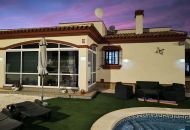 Sale - Villa - Hondón de las Nieves