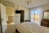 Sale - Villa - Villamartin