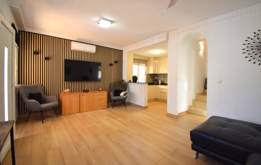 Sale - Villa - Orihuela Costa