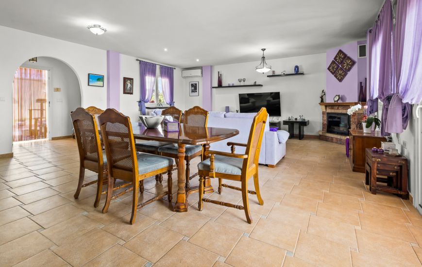 Sale - Villa - Algorfa