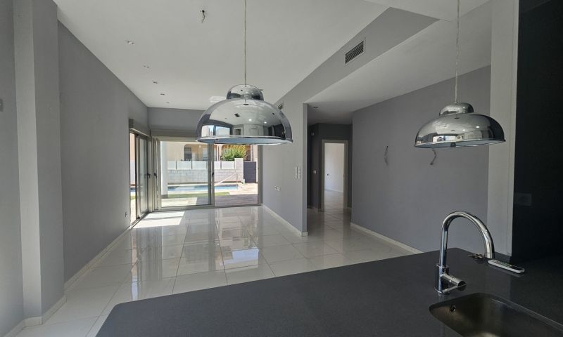 Sale - Apartments - Villamartin - Villamartín