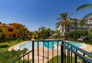 Sale - Adosado - Benidorm