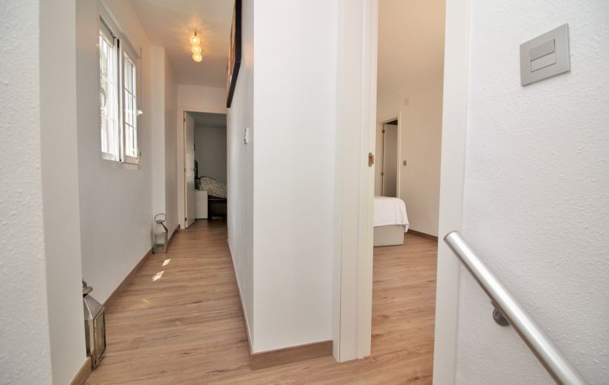 Venta - Villa - Villamartin