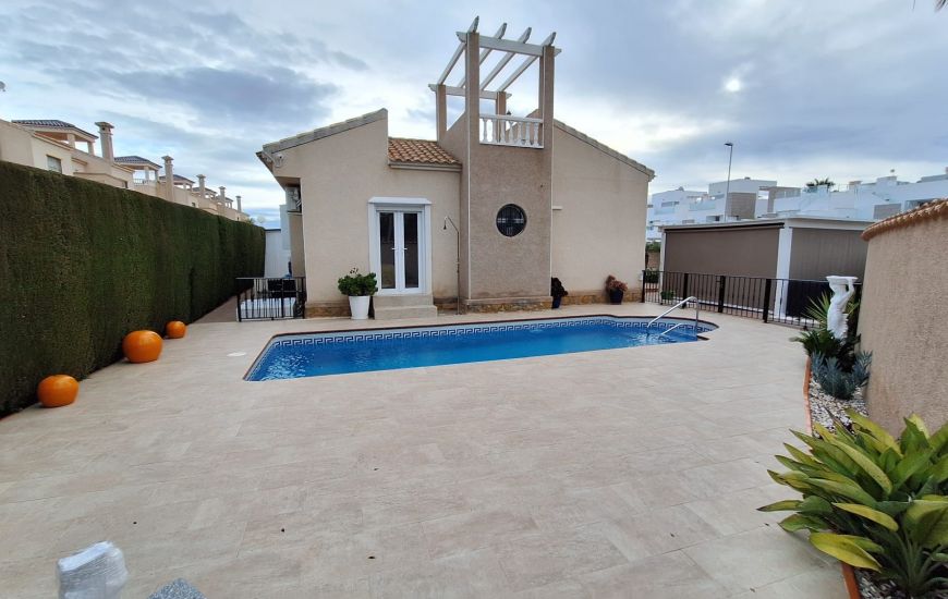 Venta - Villa - Guardamar del Segura