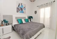 Sale - Villa - Villamartin