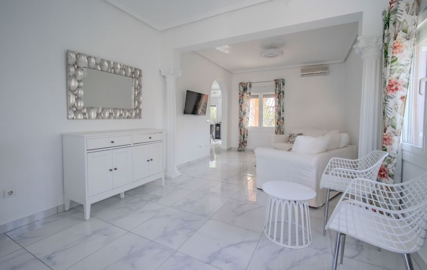 Sale - Villa - Ciudad Quesada