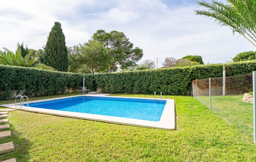 Sale - Adosado - Punta Prima