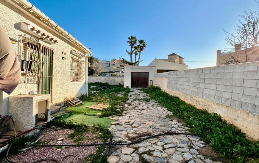 Sale - Villa - Torrevieja