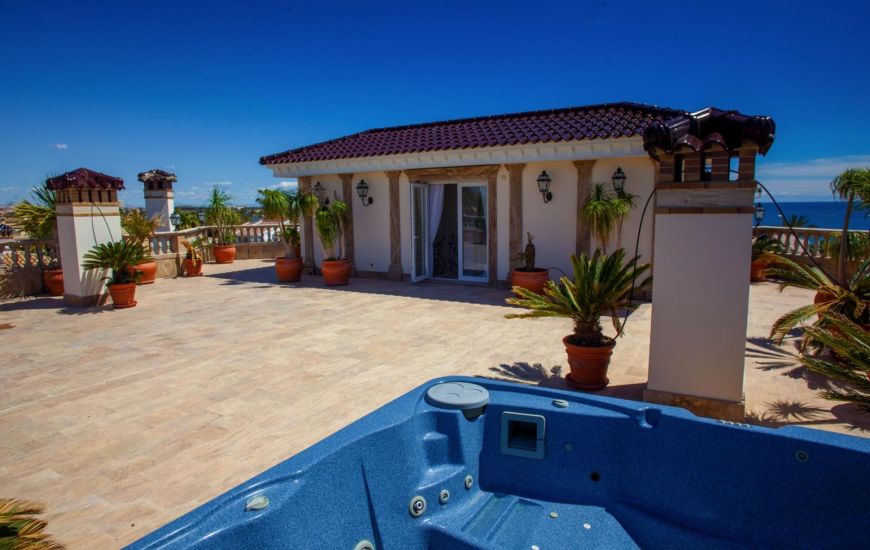 Sale - Villa - Cabo Roig