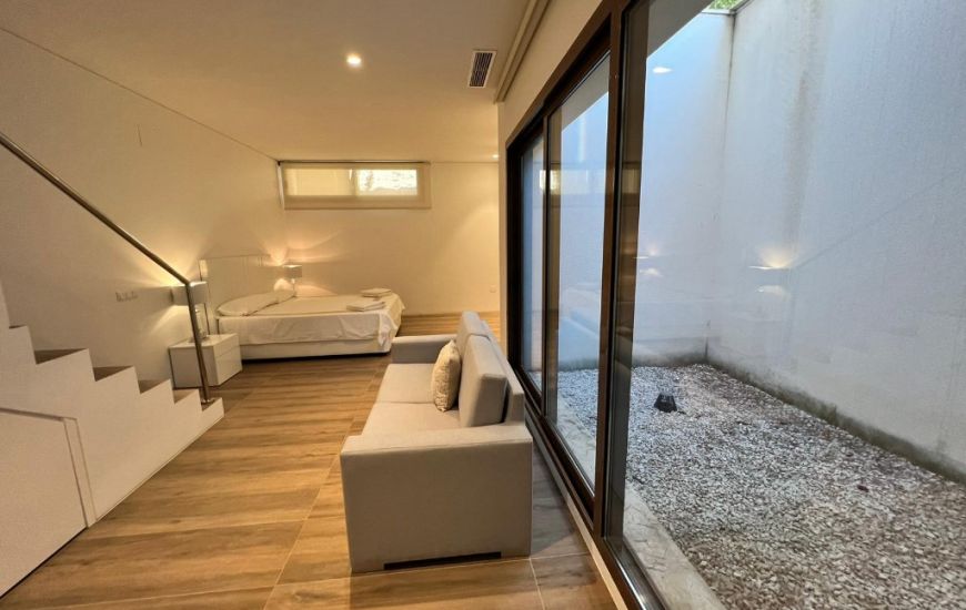 Venta - Villa - Las Colinas