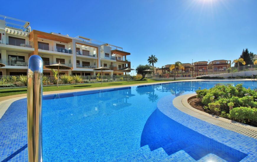Sale - Apartments - Villamartin