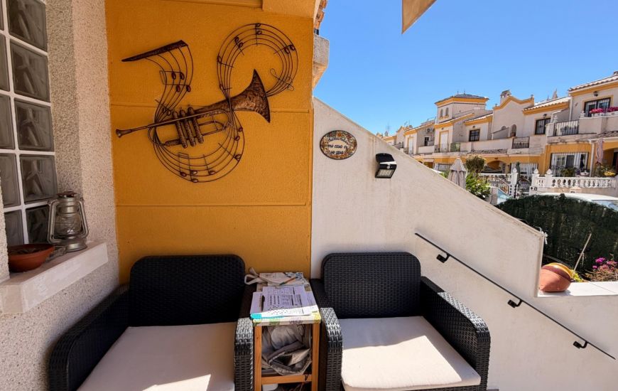 Sale - Townhouse - El Raso