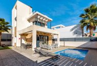 Sale - Villa - Torrevieja