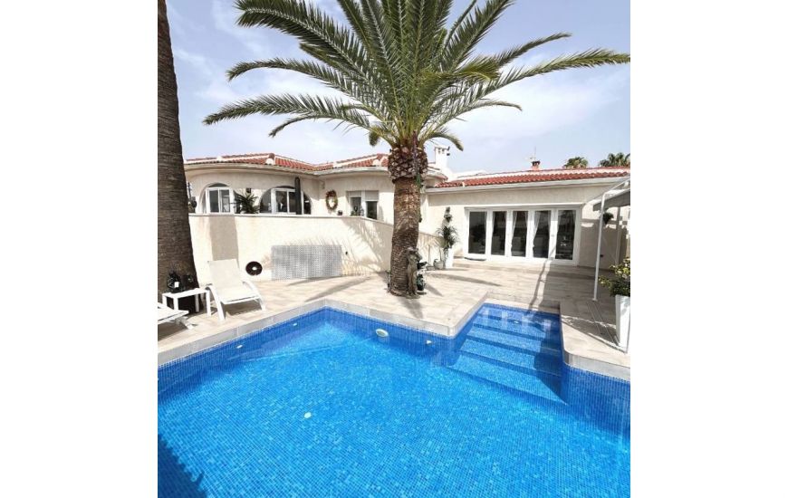 Sale - Villa - Ciudad Quesada